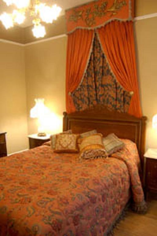 Cobb Lane Bed And Breakfast Бирмингам Стая снимка