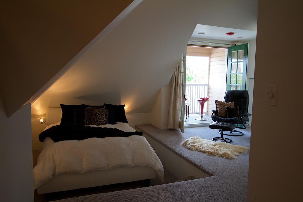 Cobb Lane Bed And Breakfast Бирмингам Екстериор снимка